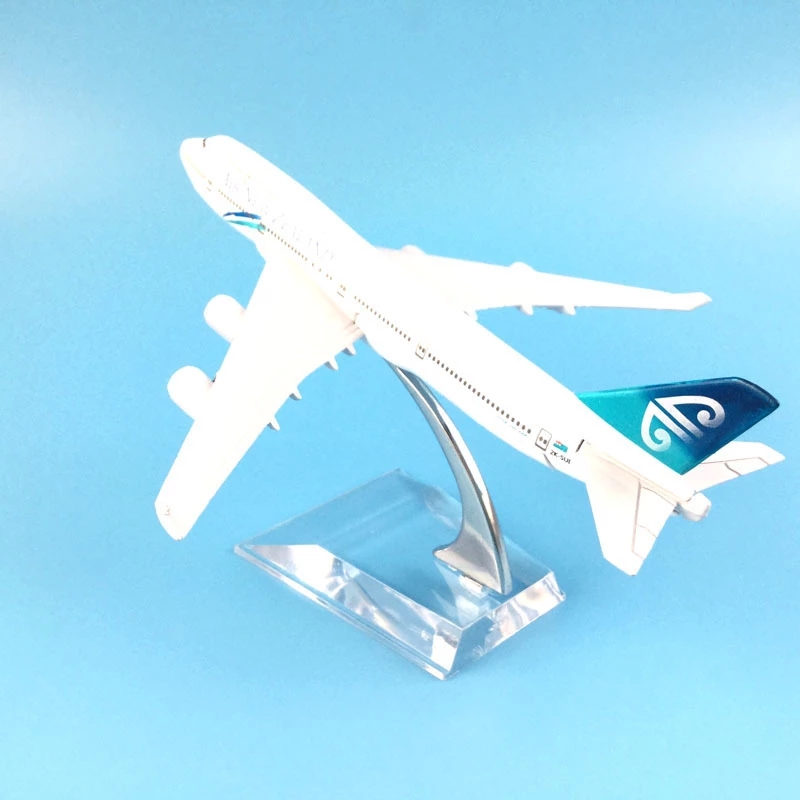 Kids Toys New Zealand - Модель самолетов 1:400 16 см Air