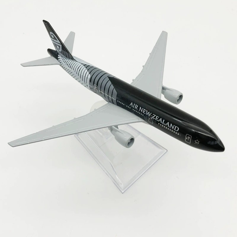 Kids Toys New Zealand - Детский самолет B777, 16 см, Новая